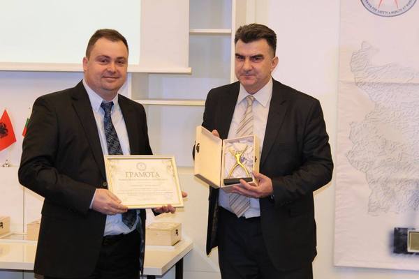 “Бургасбус” с награда за подобряване на безопасните и здравословни условия на труд