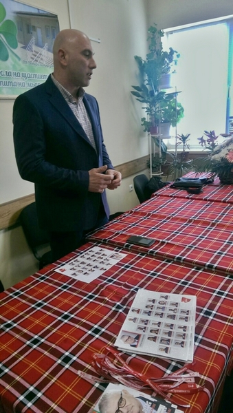 Николай Тишев проведе среща с избиратели в бургаския квартал „Ветрен”