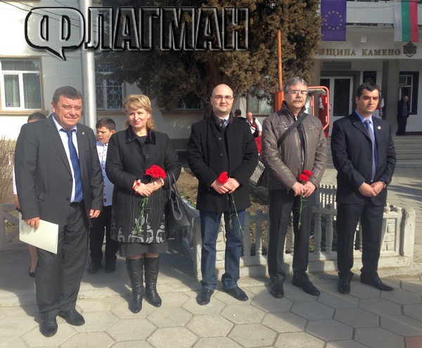 Стотици родолюбци почетоха 139 г. от Освобождението на България в Камено (СНИМКИ)
