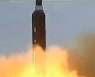 Северна Корея изстреля 4 балистични ракети