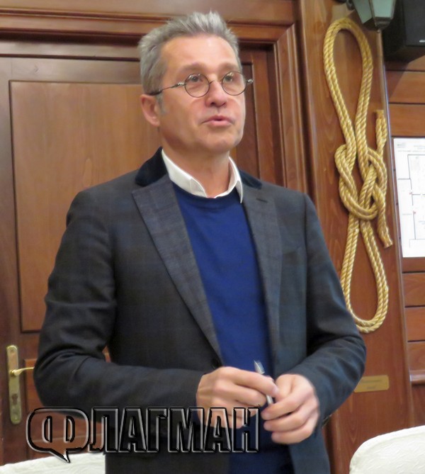 Йордан Цонев представи революционната програма на ДПС за спасяване на бизнеса