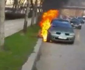 Проверяват записи от камери заради запалените четири коли