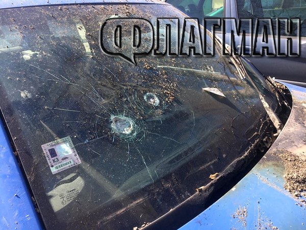 Ето го Фолксвагена, пламнал като факла в Бургас (СНИМКИ)