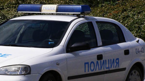 Разследват смъртта на 14-годишно момче от Варна