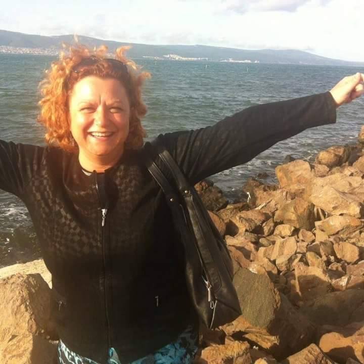 Скръб! Почина учителката, за която се бореше цял Бургас - Надежда Райкова