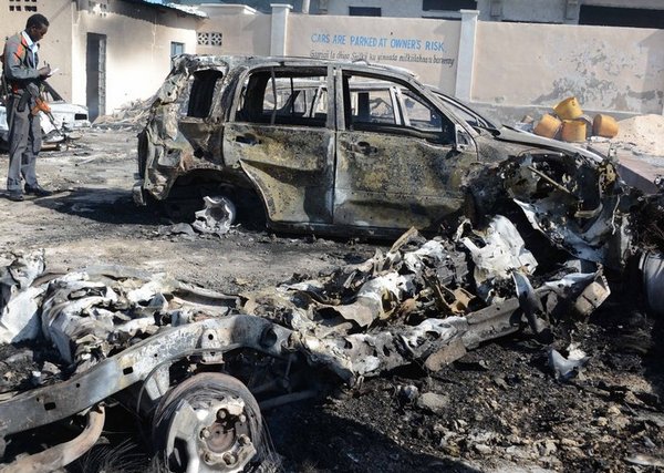 Атентат и в столицата на Сомалия, поне 10 са загинали