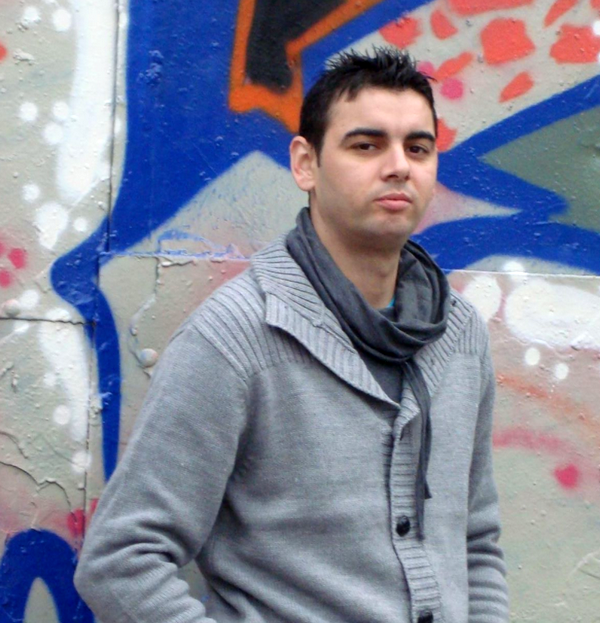 Българин, живеещ в Лондон, се жалва от бургазлията Росен: Поканих го в дома си, а той ме обра