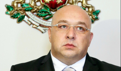 Бившият спортен министър Красен Кралев: Топалов изнася манипулирана и необективна информация за мен