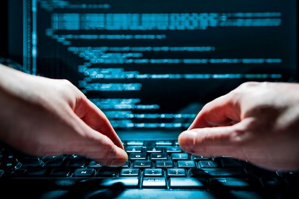 Интерпол предупреждава за втора хакерска вълна на атаки