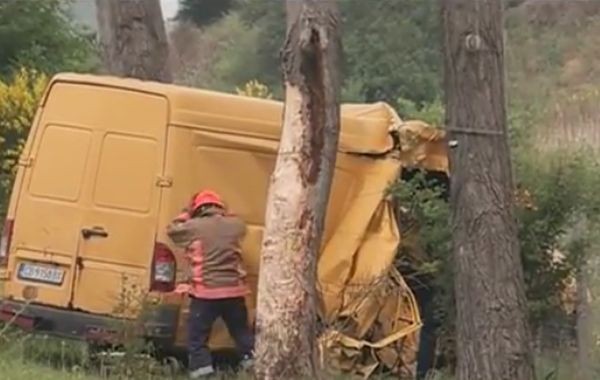 Нови разкрития за злия афганистанец Фарук, набирал шофьорите за буса ковчег в ромските махали