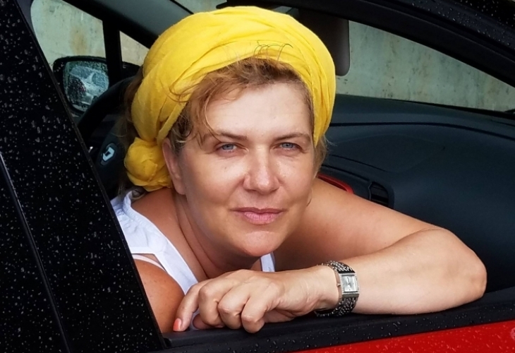 Заплашиха с убийство интернет звездата Татяна Кристи заради пародия на Рагин