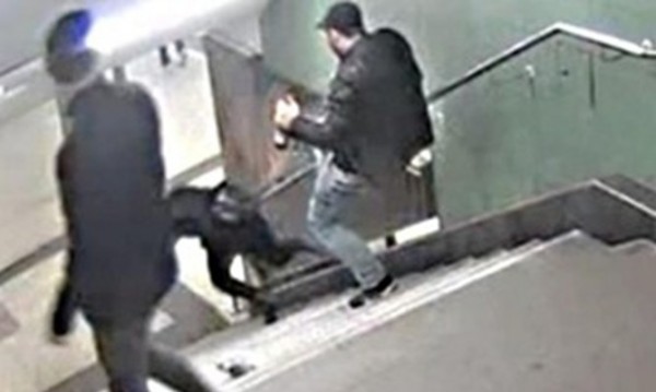 Съд за българина, ритнал жена в метрото в Берлин
