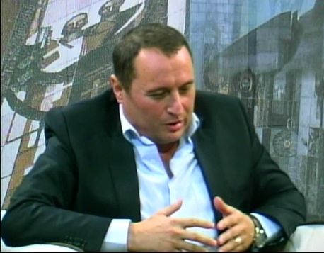 Кметът на Хитрино разсипа Йордан Цонев: Тарикат от жълтите павета, използващ партията за нещо друго