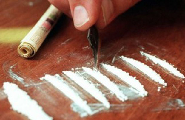 Дилърите зарибяват с 20 нови дроги - предизвикват невиждана агресия и шизофрения