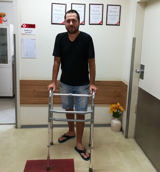 Пациентът със синдром на Гилен- Баре в Бургас вече ходи