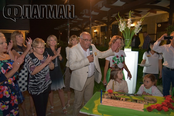 Кметът на Карнобат чества 60-годишен юбилей