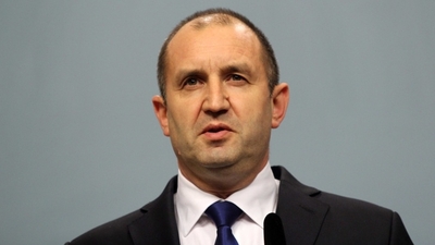 Президентът Румен Радев не клекна пред соросоидите, подписа промените в НПК
