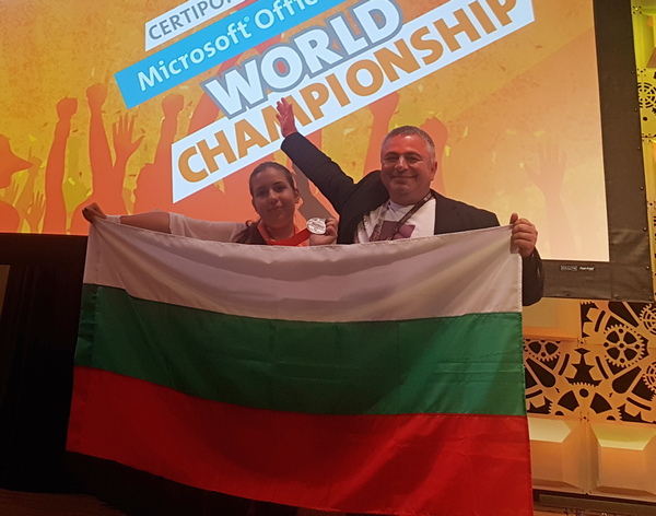 Гордост за Бургас! Даниела Павлова спечели сребърен медал на световното първенство по ИТ в САЩ