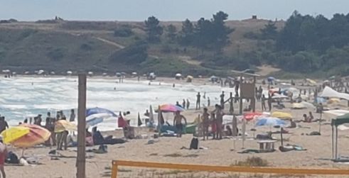 Спасиха давещ се мъж на плаж „Корал“