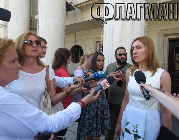Министърът на туризма Николина Ангелкова ще проведе работна среща с кметове от област Бургас