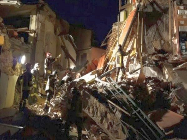 Петима са пострадали при взрив на газ в Лисабон