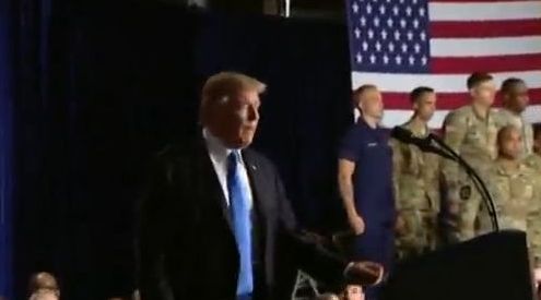 Тръмп: Войниците ни ще останат в Афганистан да се бият, докато победят