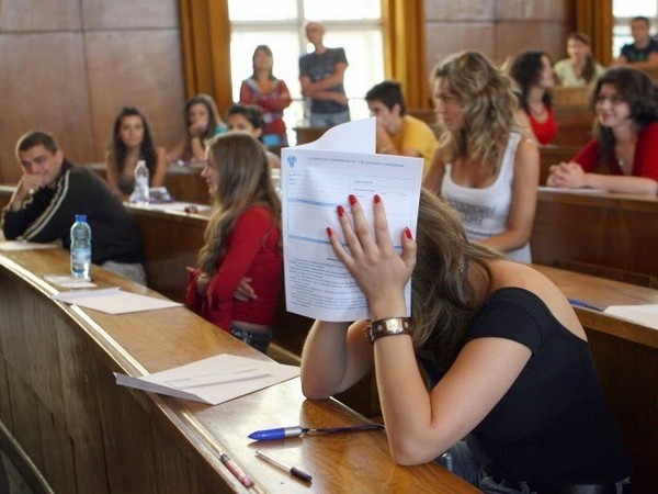 Пълен смях! В потурите на Бай Ганьо се крие най-голямото му богатство… и още бисери от изпитите