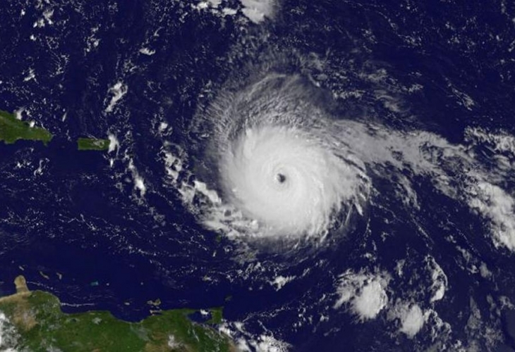 Известен екстремен метеоролог сподели графика за урагана "Ирма" с изненадващо явление (СНИМКА)