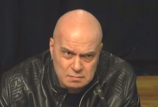 Слави Трифонов: От днес започвам да търся българи, които да заместят сегашната политическа класа