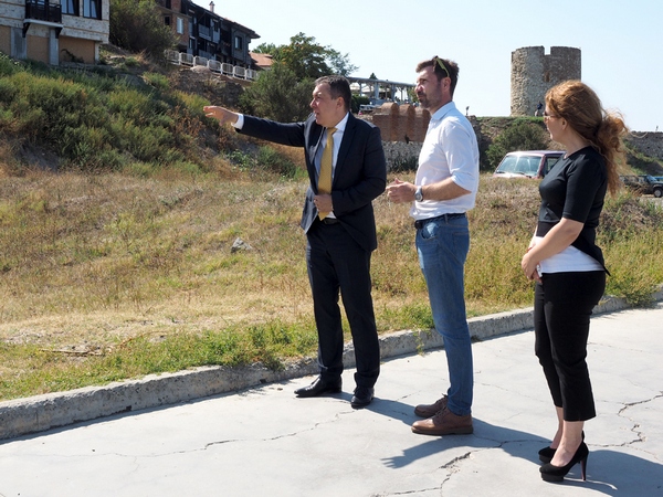 В Стария Несебър ще се изградят две детски площадки, финансирани от „Шел“