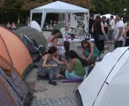 Екоактивисти направиха палатков лагер, искат забрана на строителството в „Бедечка”