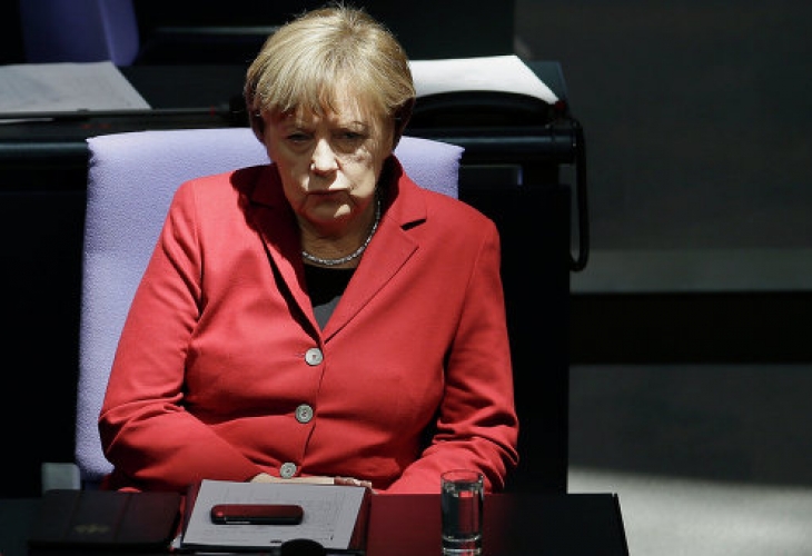 Ройтерс: Вотът в Германия обрича плановете за нова Европа на Меркел и Макрон