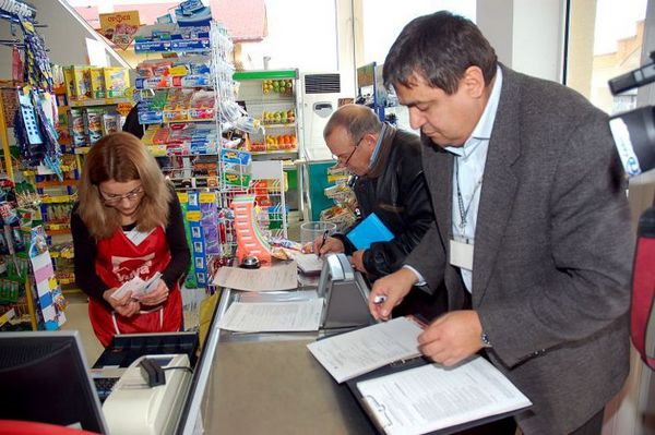 Проверките на НАП все по-чести нощем и в почивните дни