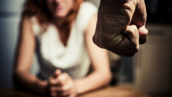 Предложение: Домашното насилие да се наказва със затвор