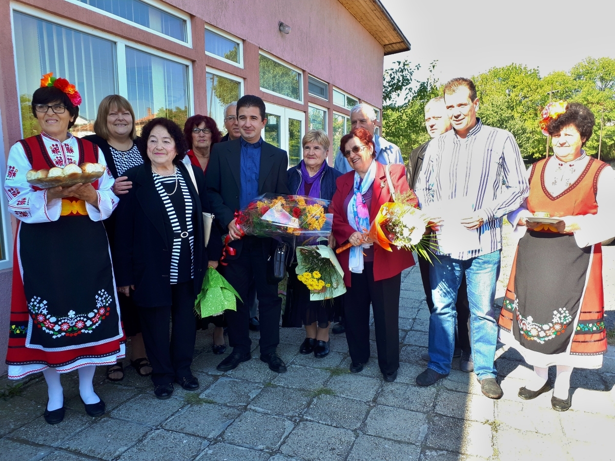 БСП – Бургас поздрави възрастните хора в Българово по повод Международния им ден