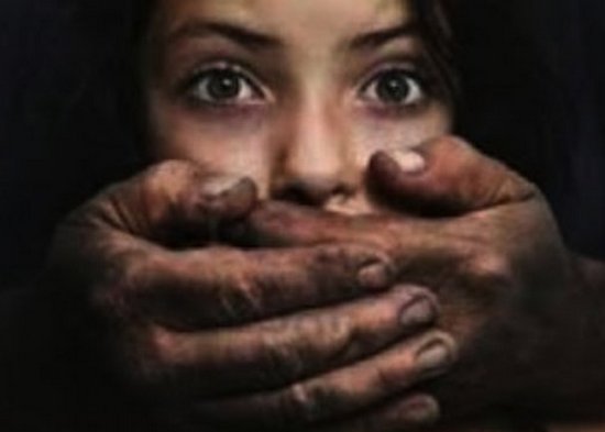След алармата на Флагман.бг: Съдят задочно мароканец, избягал в чужбина с невръстната дъщеря на бургазлийка