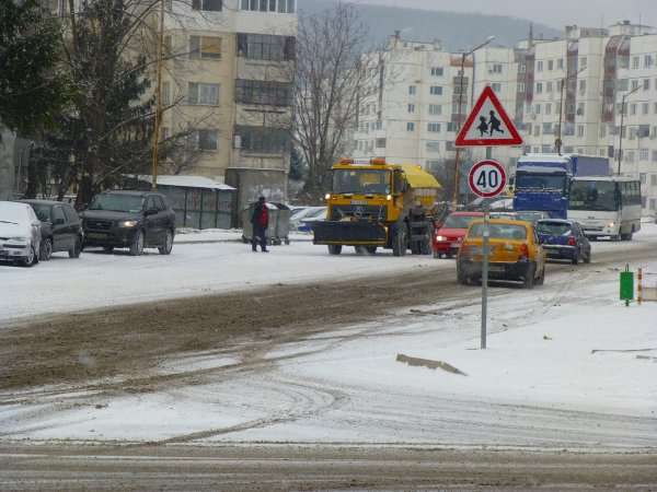 Бургас готов за зимата: 50 снегорина в бойна готовност