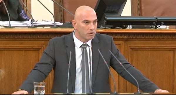 Депутатът Николай Тишев с приемен ден в Бургас