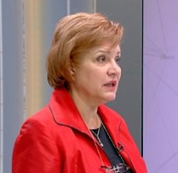 Менда Стоянова: Бюджет 2018 е на пармезана (ВИДЕО)