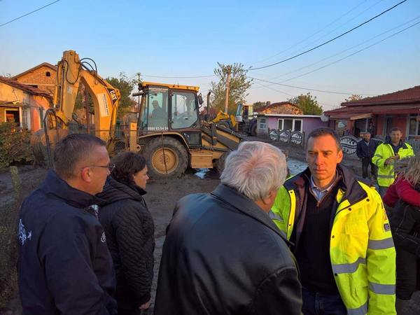 Депутатите от ГЕРБ Бургас призоваха за бързо справяне с щетите и обективно изясняване на причините за бедствието