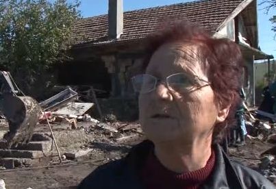 Съседка на издирваната Стоянка: Таня крещеше за помощ, докато водата е търкаляла мъжа й (ВИДЕО)