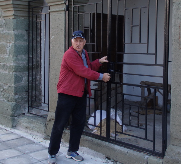 Да помогнем за възстановяването на храма в село Крушево, необходима е малка сума