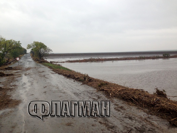 Правителството отпусна обещаните 1 млн. лв. на Бургас и Камено за възстановяване от бедствието