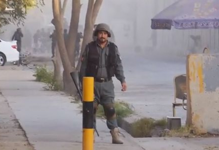 Камикадзе се взриви край австралийското посолство в Кабул, има много жертви (ВИДЕО)