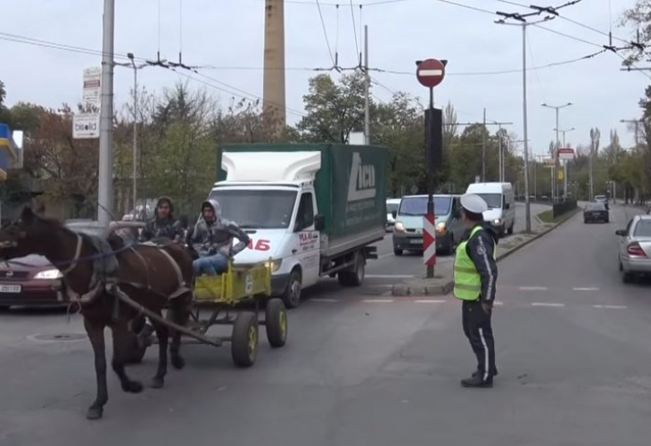 Безумен скандал! Катаджия пощръкля и се разпсува като хамалин: Ша ти прасна една палка и ша са пос*реш! (ВИДЕО)