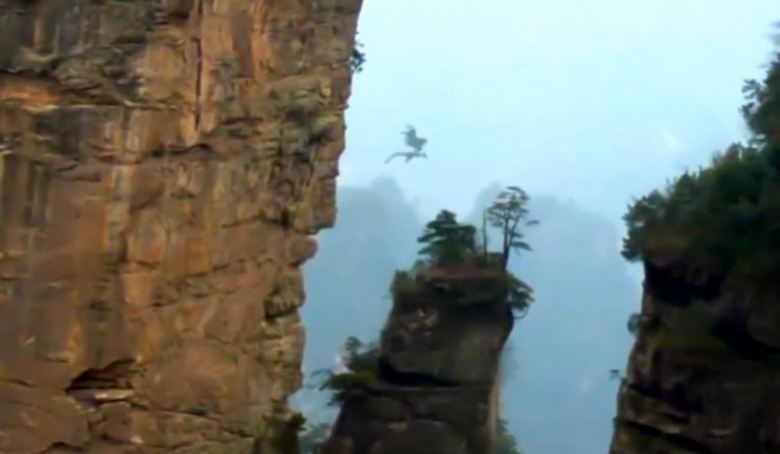 Снимаха дракон в небето над Китай (ВИДЕО)