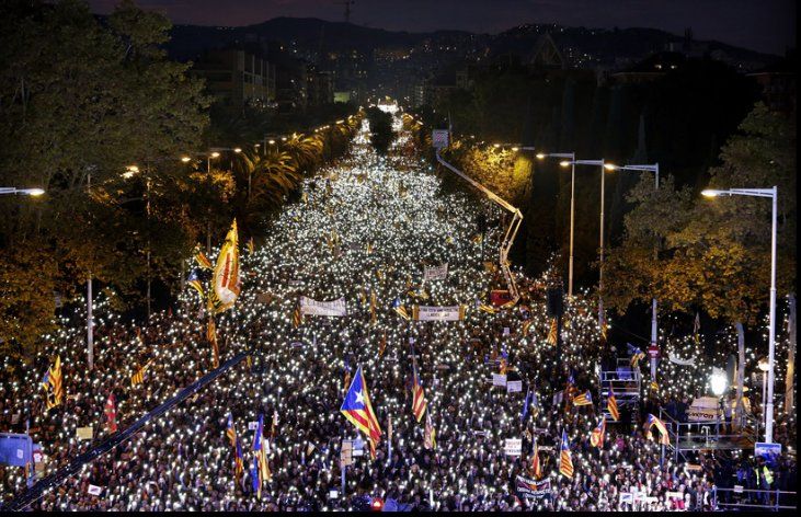 Цяла Каталуния излезе на протест: Вън окупатори!
