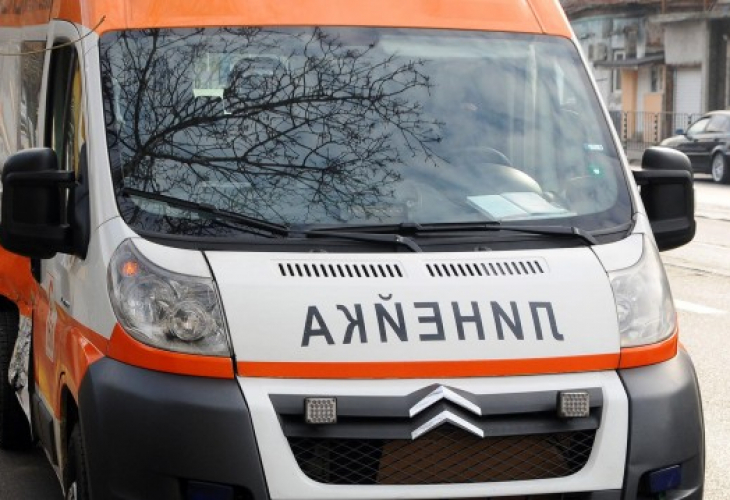 Нова кървава драма на пътя! Жена е в болница след тежката верижна катастрофа във Варна