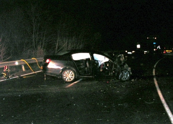 Ужас! Шофьор от Атия уби 22-годишно момче в жестока катастрофа (БРУТАЛНИ СНИМКИ)