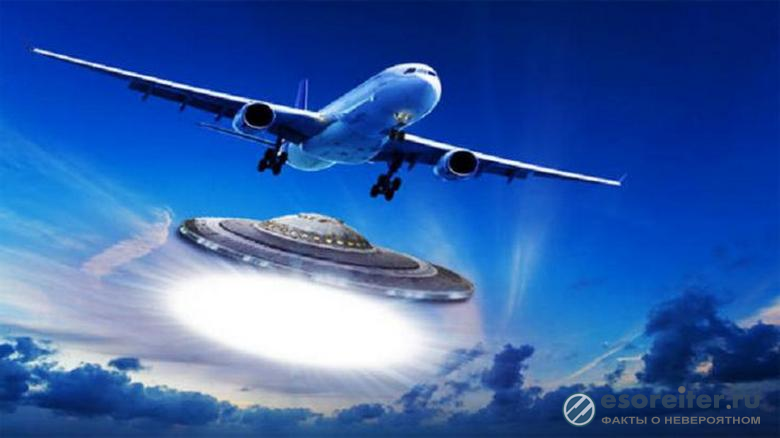 НЛО преследва руски самолет